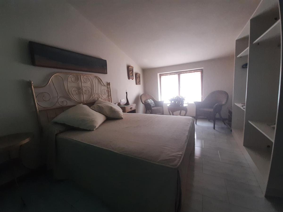 Villa Isabel 2 Llaves Арриондас Экстерьер фото