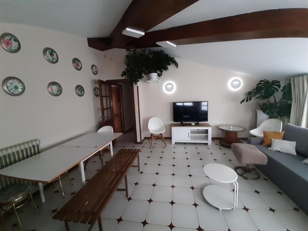Villa Isabel 2 Llaves Арриондас Экстерьер фото